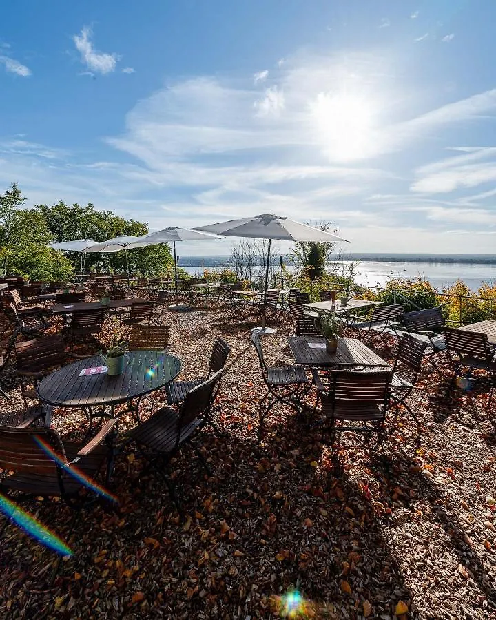 Remise Am Suellberg - Das Kleine, Feine Hotel In Blankenese Hamburg Germany