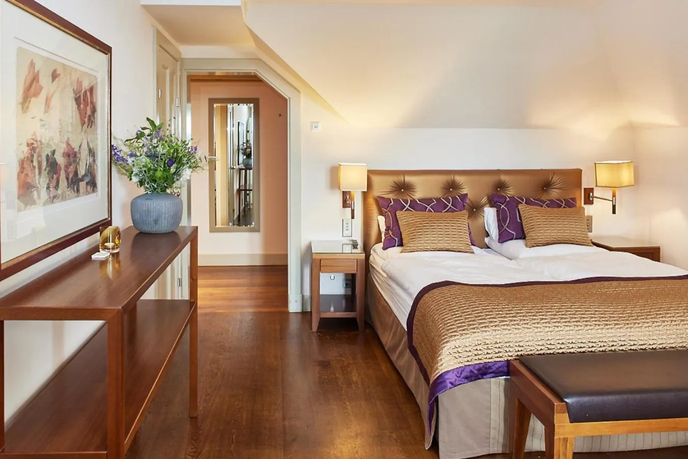 Remise Am Suellberg - Das Kleine, Feine Hotel In Blankenese Hamburg