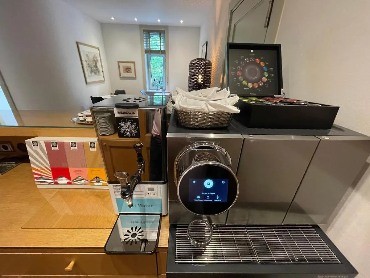 Remise Am Suellberg - Das Kleine, Feine Hotel In Blankenese Hamburg