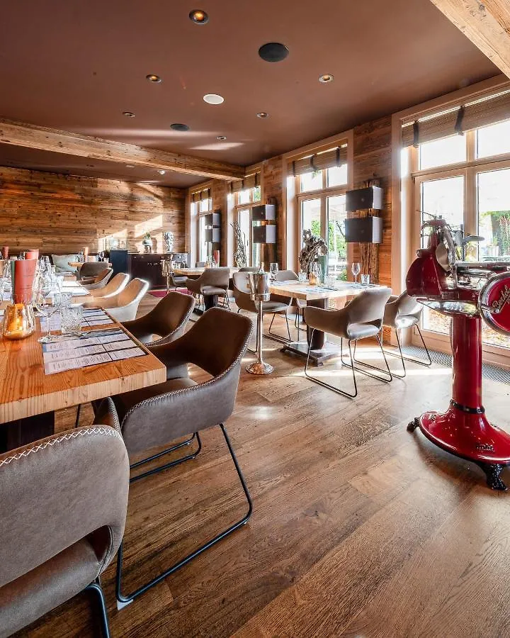 Remise Am Suellberg - Das Kleine, Feine Hotel In Blankenese Hamburg